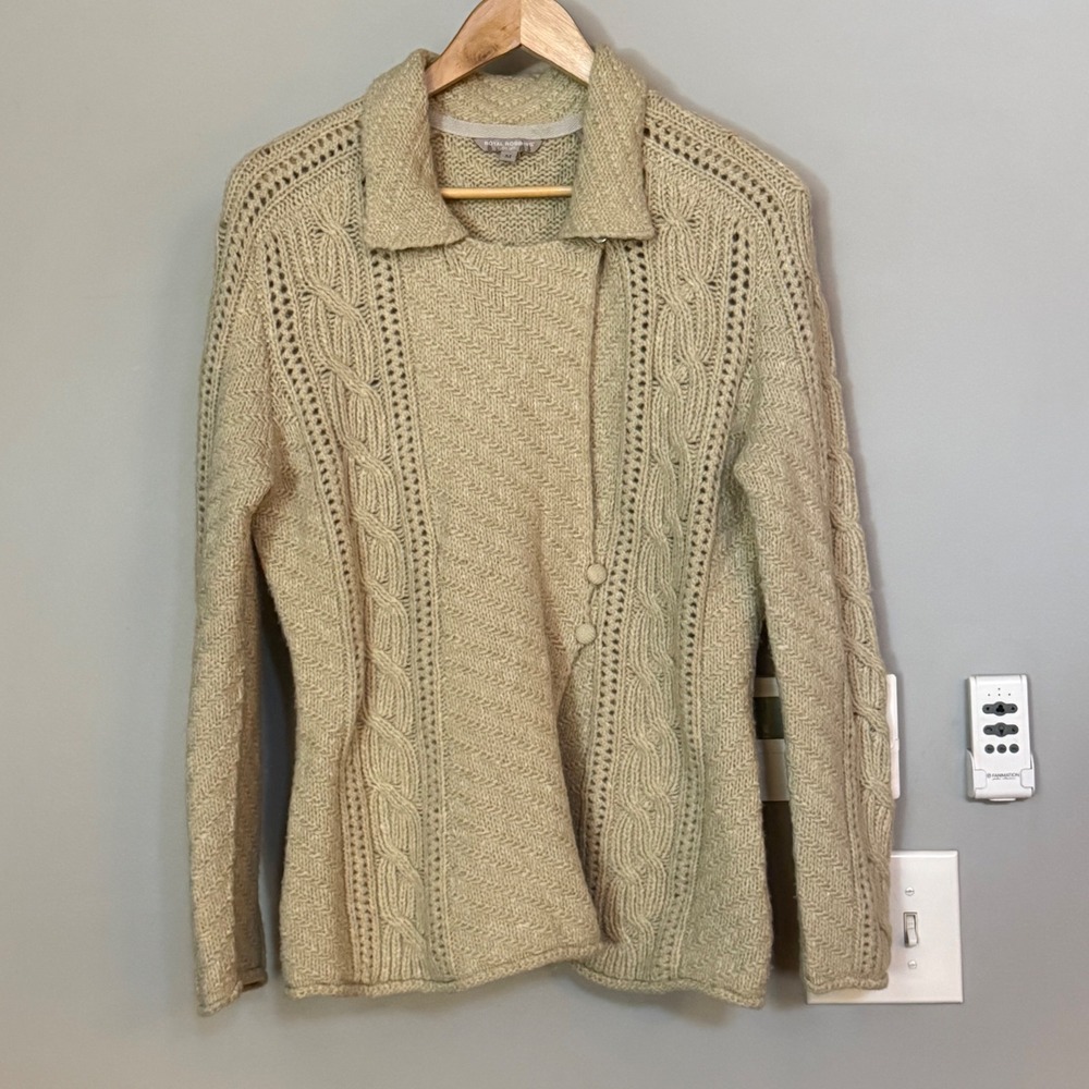 Royal Robbins Cable Knit Collared Cardigan Sweater Soft Wool Blend Medium